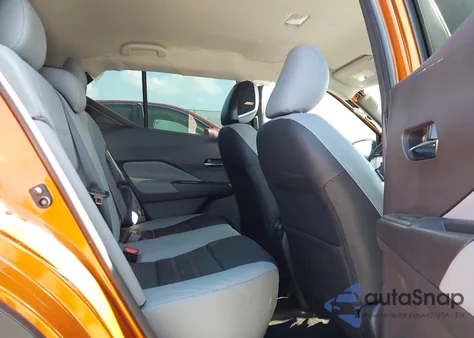 2024 Nissan Kicks Sr Xtronic Cvt z USA, uszkodzony, nr VIN 3N1CP5DV8RL548374